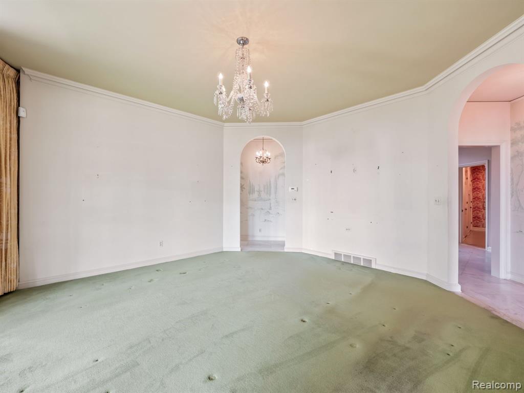 475 Lake Shore Road Grosse Pointe Farms, MI 48236 - Photo 12 of 44