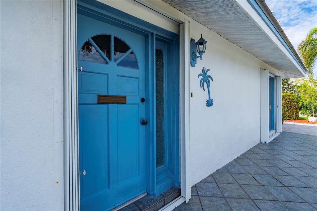 2241 Gulfview Road Punta Gorda, FL 33950 - Photo 6 of 54 Gallery Image 6