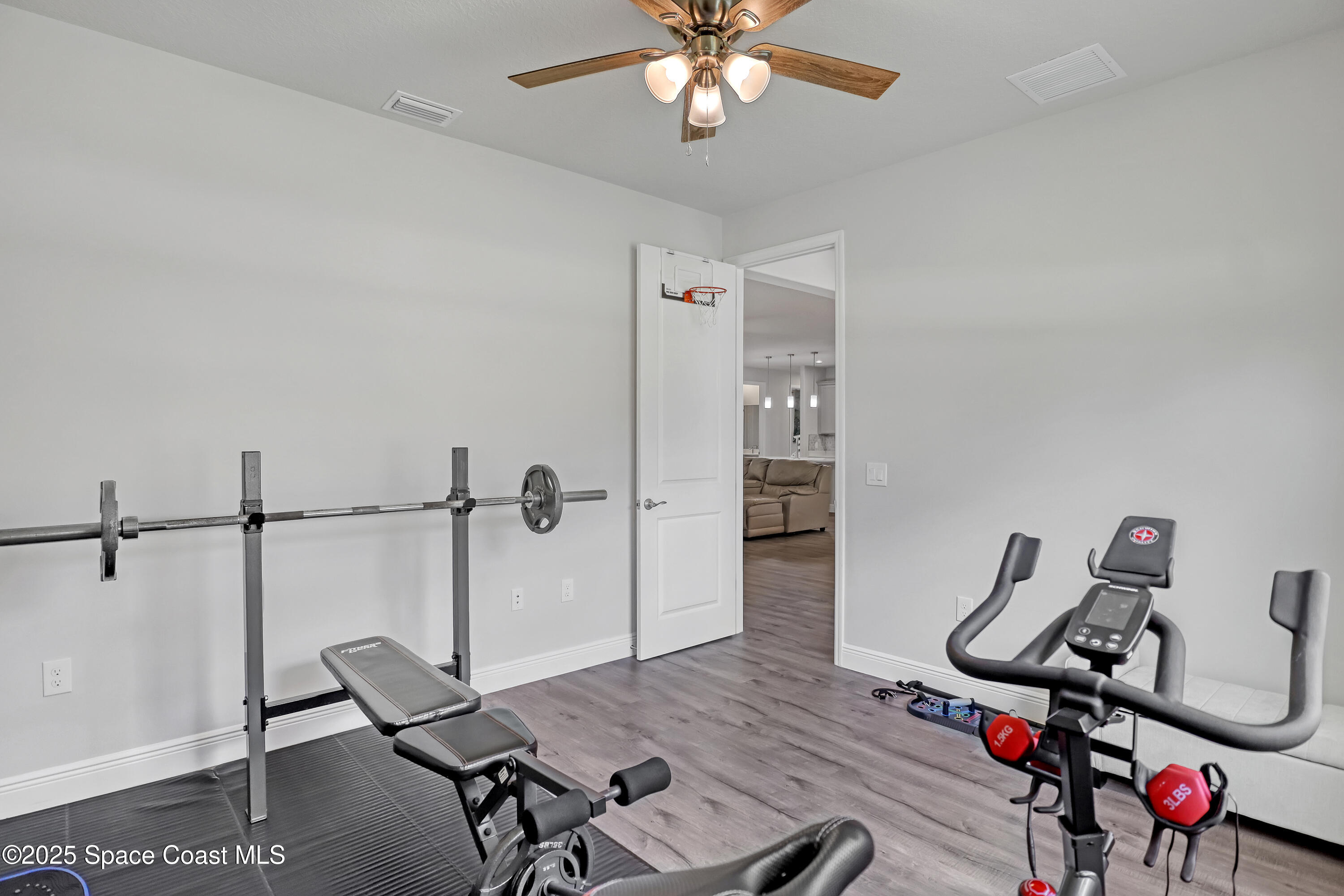 1841 Market Circle Northeast Palm Bay, FL 32905 - Photo 35 of 46 1841 Market (36)