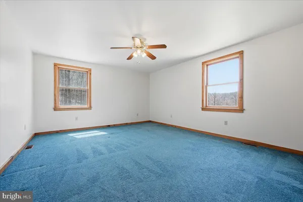 $1,385,900 | 120 Benfield Road, Macungie, PA 18062