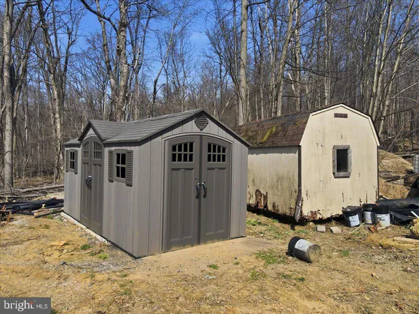 $1,385,900 | 120 Benfield Road, Macungie, PA 18062