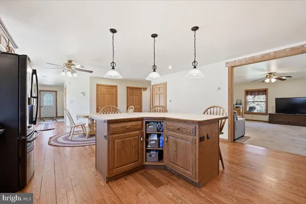 $1,385,900 | 120 Benfield Road, Macungie, PA 18062