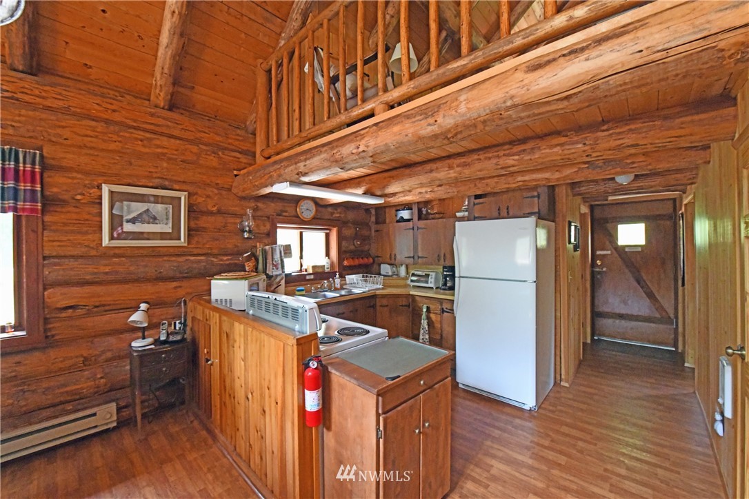 30 Mercer Road Mazama, WA 98833 - Photo 4 of 25 Gallery Image 4