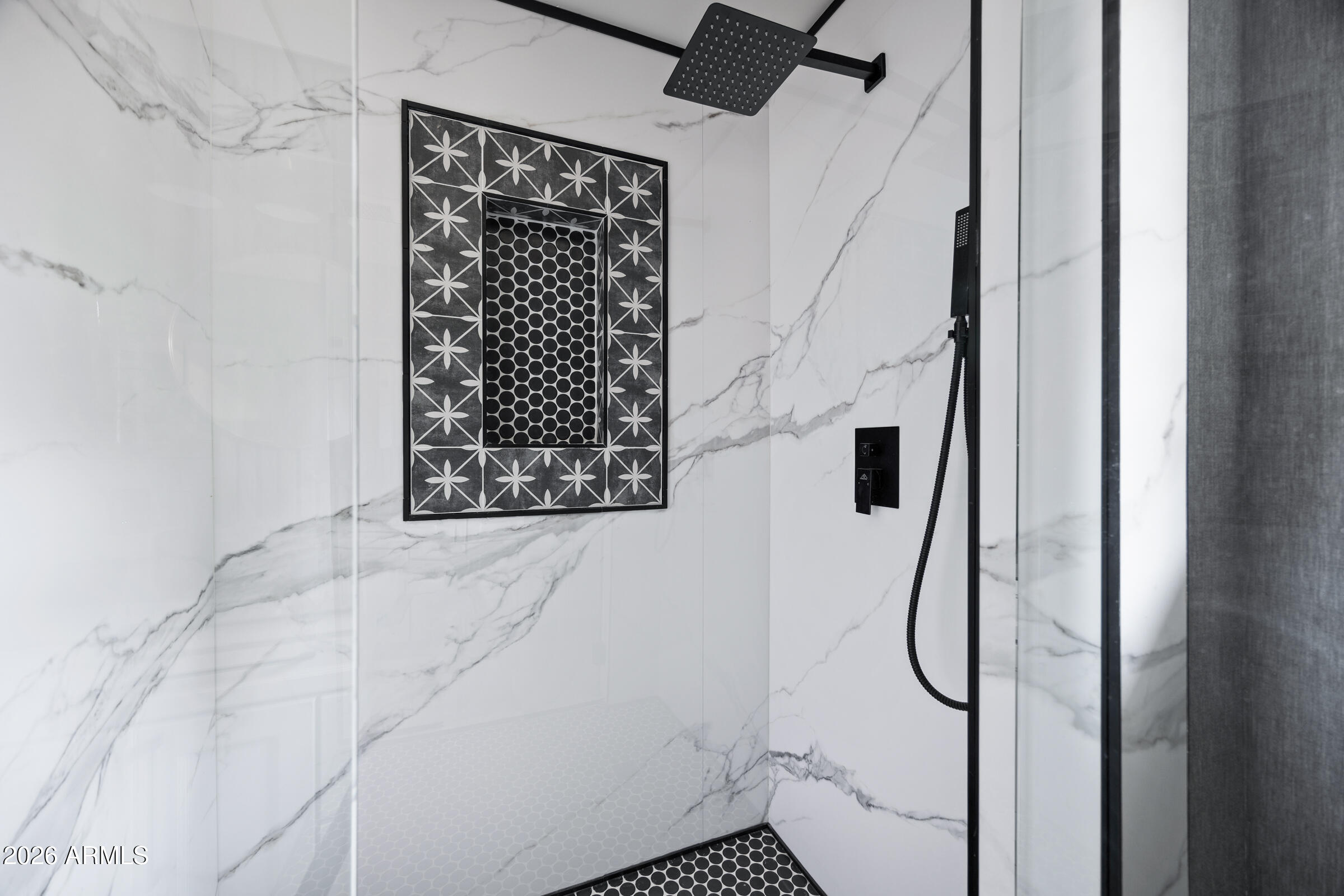 3616 East Fairmount Avenue Phoenix, AZ 85018 - Photo 17 of 58 Master bathrooom