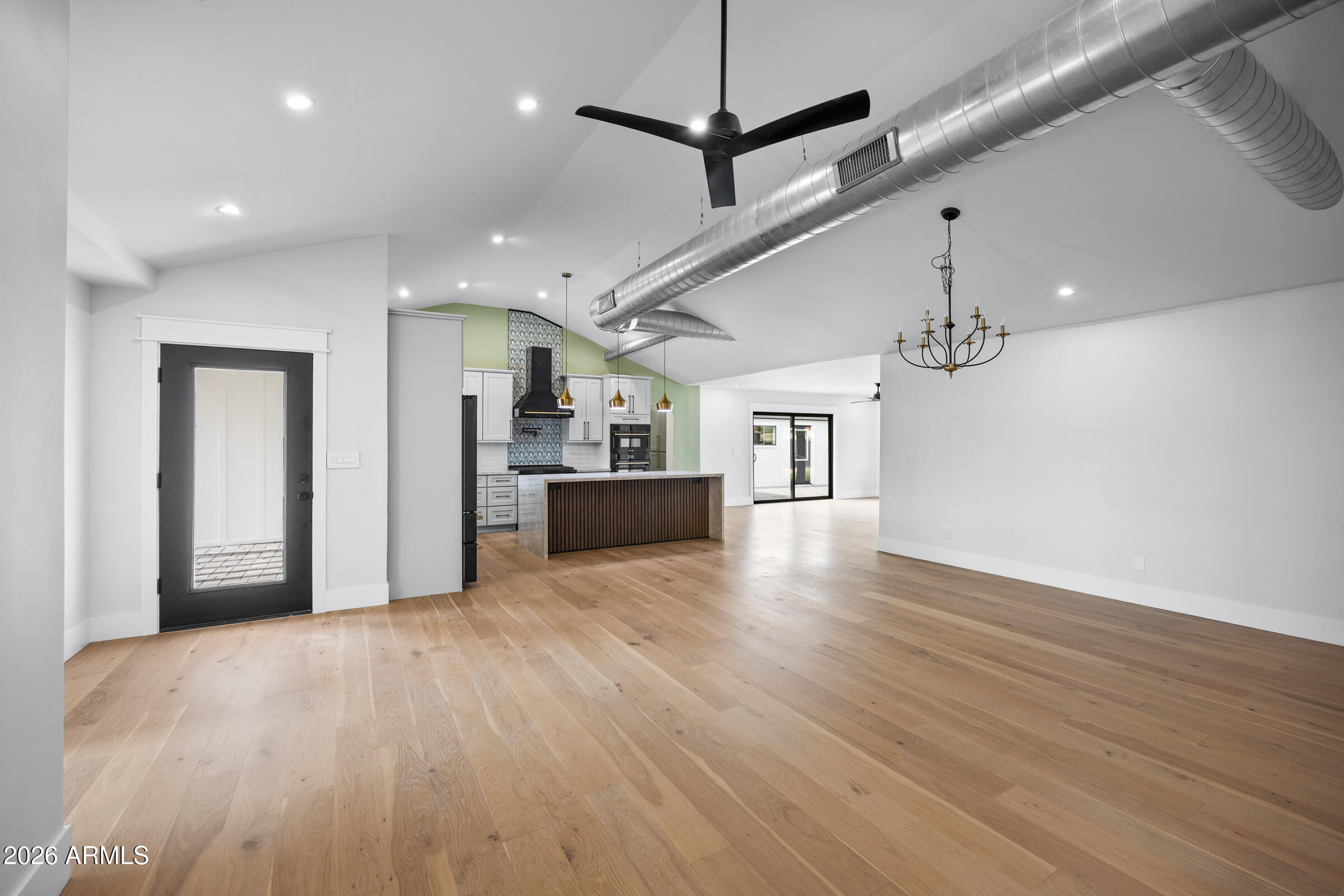 3616 East Fairmount Avenue Phoenix, AZ 85018 - Photo 33 of 58 Living room
