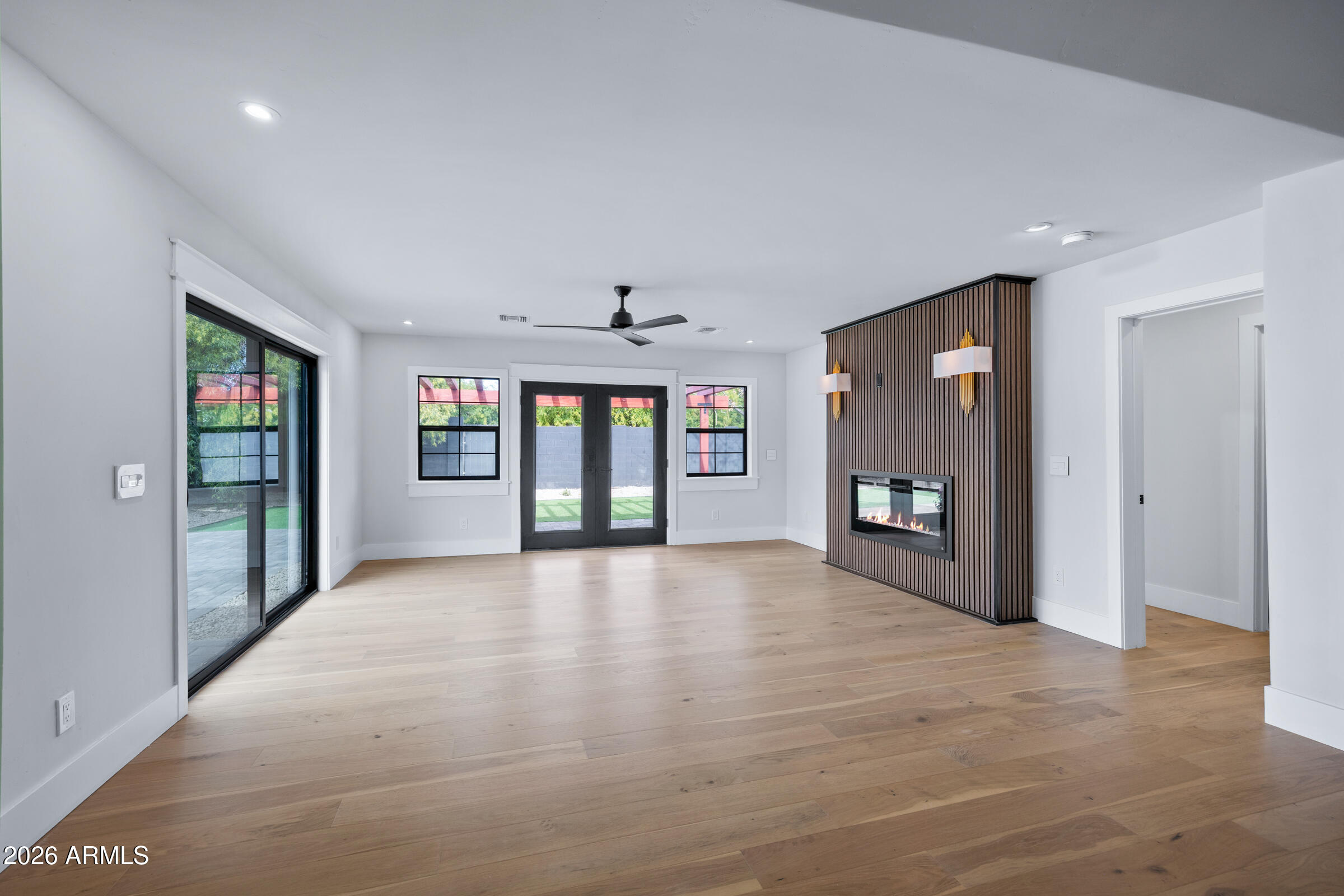 3616 East Fairmount Avenue Phoenix, AZ 85018 - Photo 35 of 58 Family room