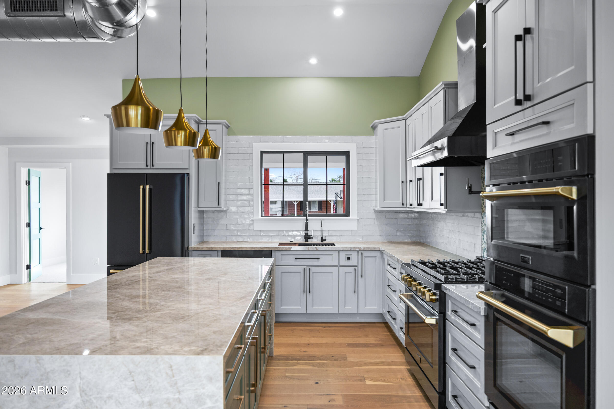 3616 East Fairmount Avenue Phoenix, AZ 85018 - Photo 4 of 58 Kitchen