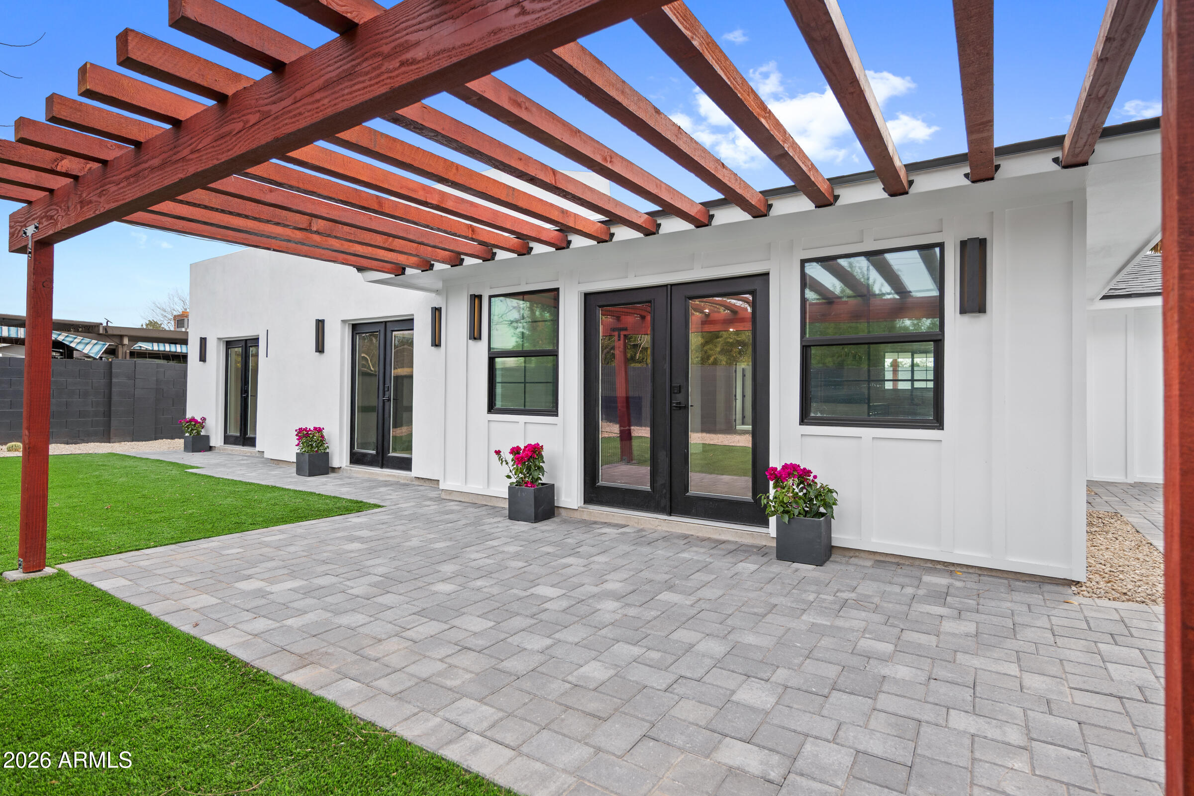 3616 East Fairmount Avenue Phoenix, AZ 85018 - Photo 48 of 58 Back patio