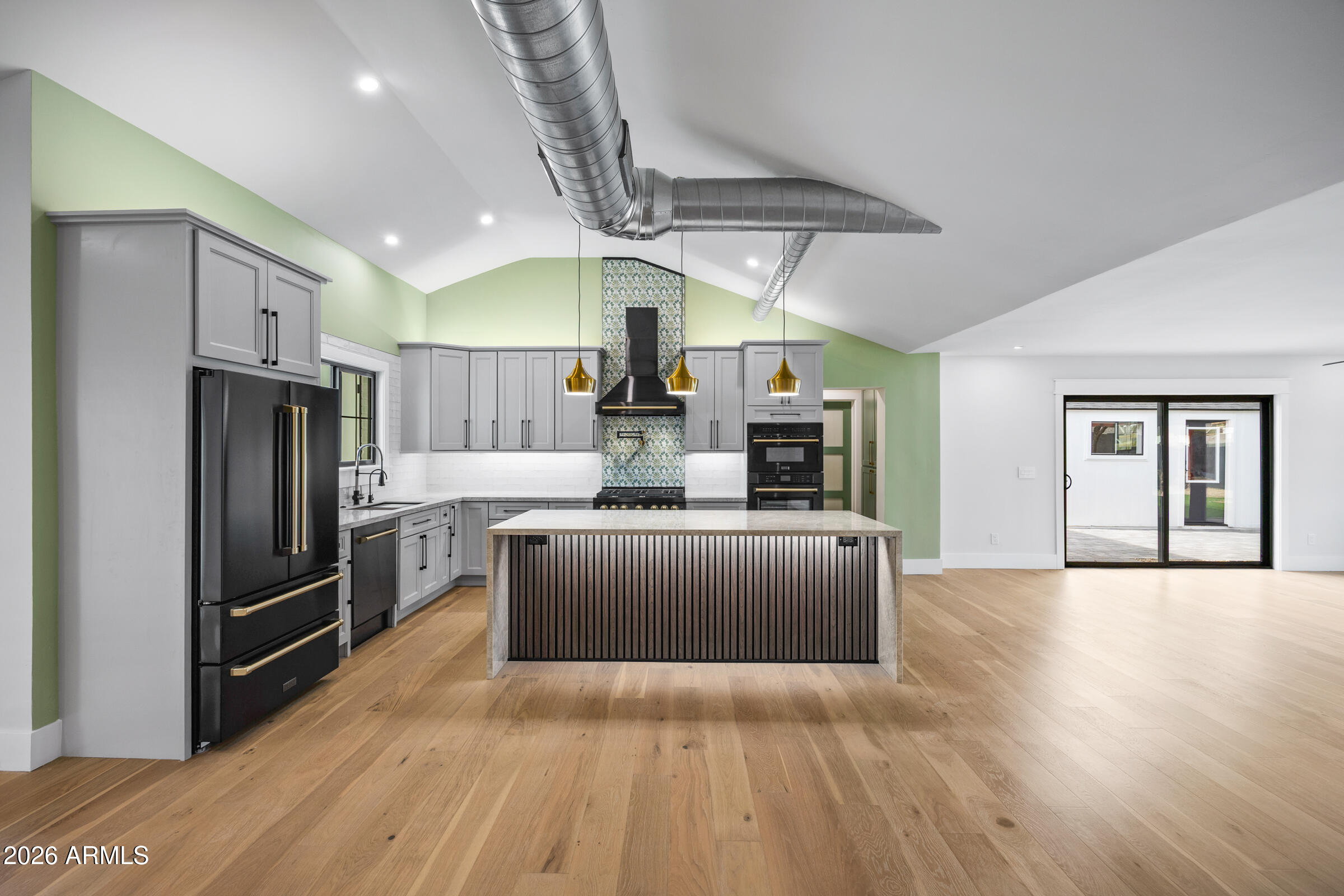 3616 East Fairmount Avenue Phoenix, AZ 85018 - Photo 6 of 58 Stunning custom light package