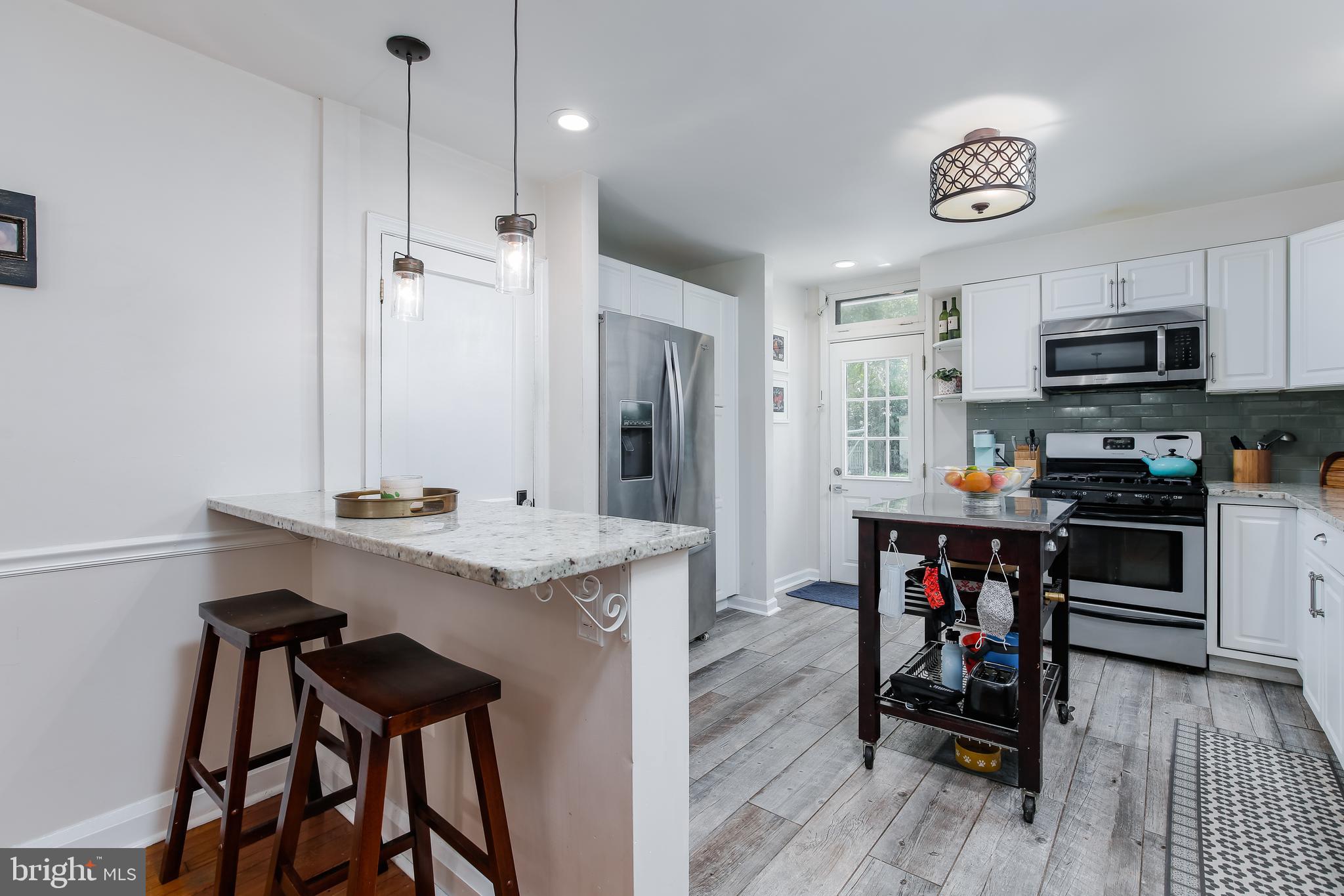 6708 Sherwood Road Baltimore, MD 21239 - Photo 12 of 29