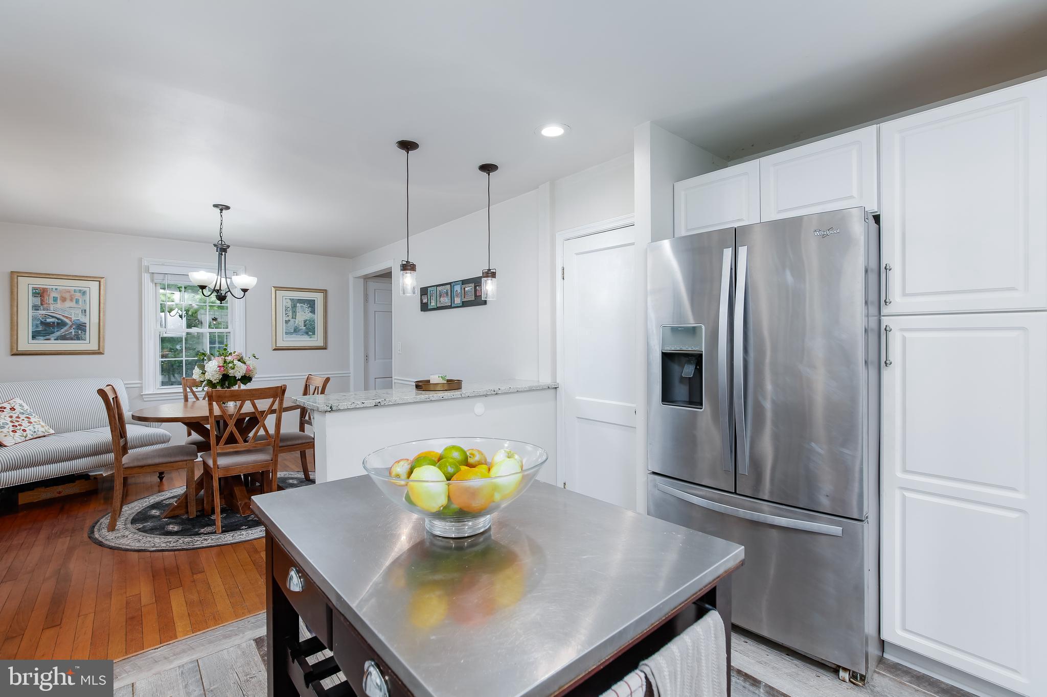 6708 Sherwood Road Baltimore, MD 21239 - Photo 15 of 29