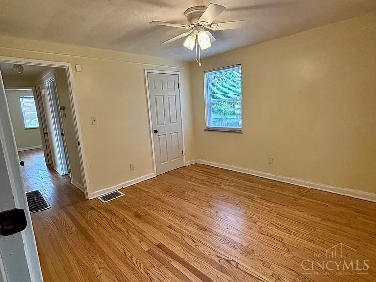 6015 Red Bank Road Cincinnati, OH 45213 - Photo 7 of 14