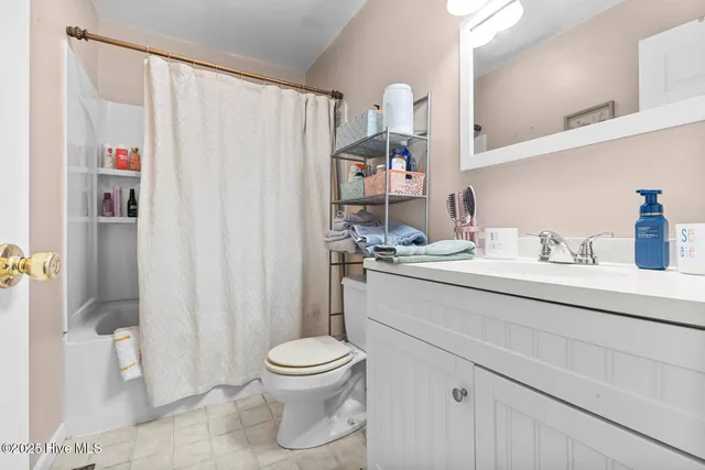 $249,900 | 608 Henderson Drive, Jacksonville, NC 28540