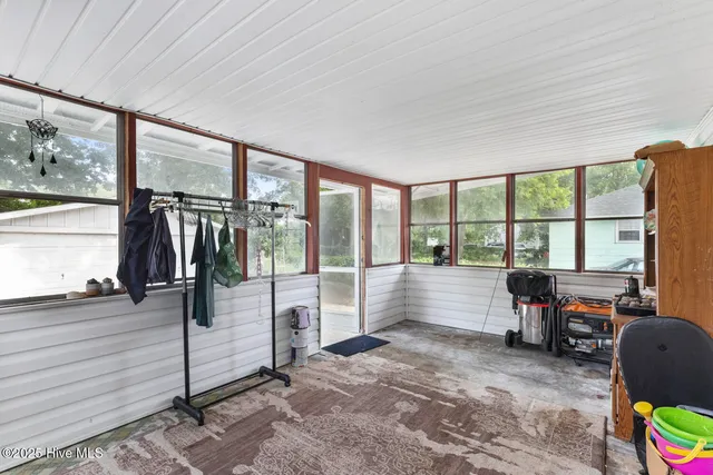 $249,900 | 608 Henderson Drive, Jacksonville, NC 28540