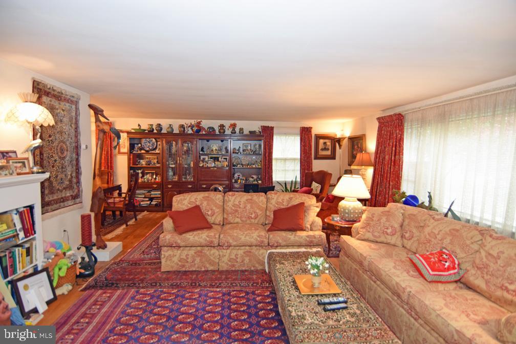 1146 Lawrence Road Lawrence Township, NJ 08648 - Photo 5 of 15 Living room ground floor