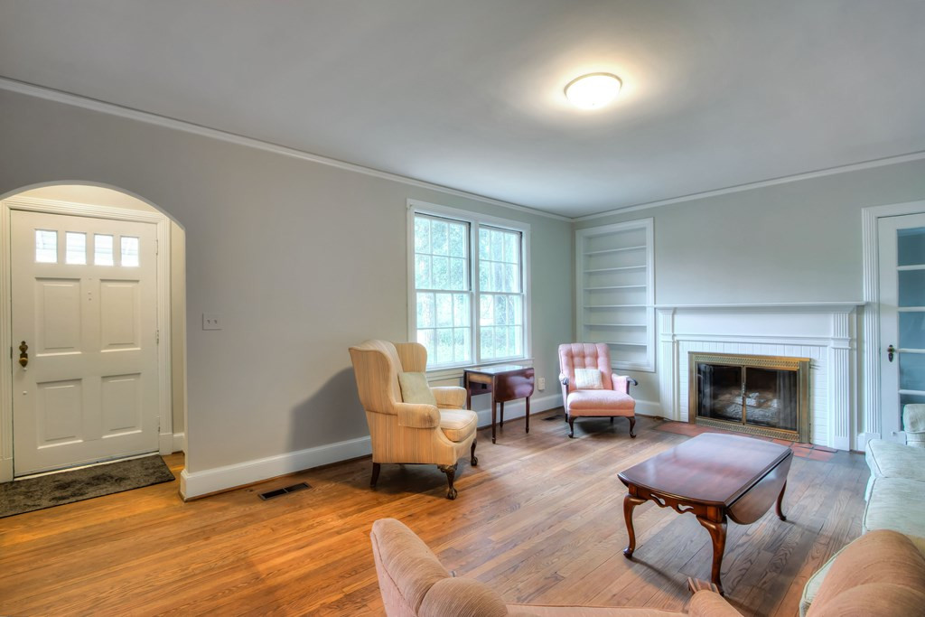 409 North Purdy Street Sumter, SC 29150 - Photo 7 of 30 Gallery Image 7