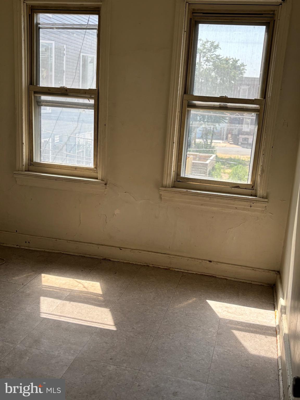 2507 Mutter Street Philadelphia, PA 19133 - Photo 12 of 26 a view of a window in an empty room