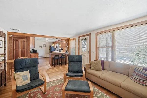 $449,900 | 12 Ranch Avenue, Easthampton, MA 01027