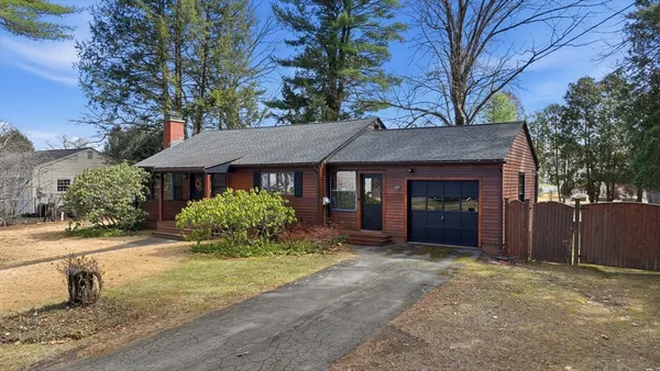 $449,900 | 12 Ranch Avenue, Easthampton, MA 01027