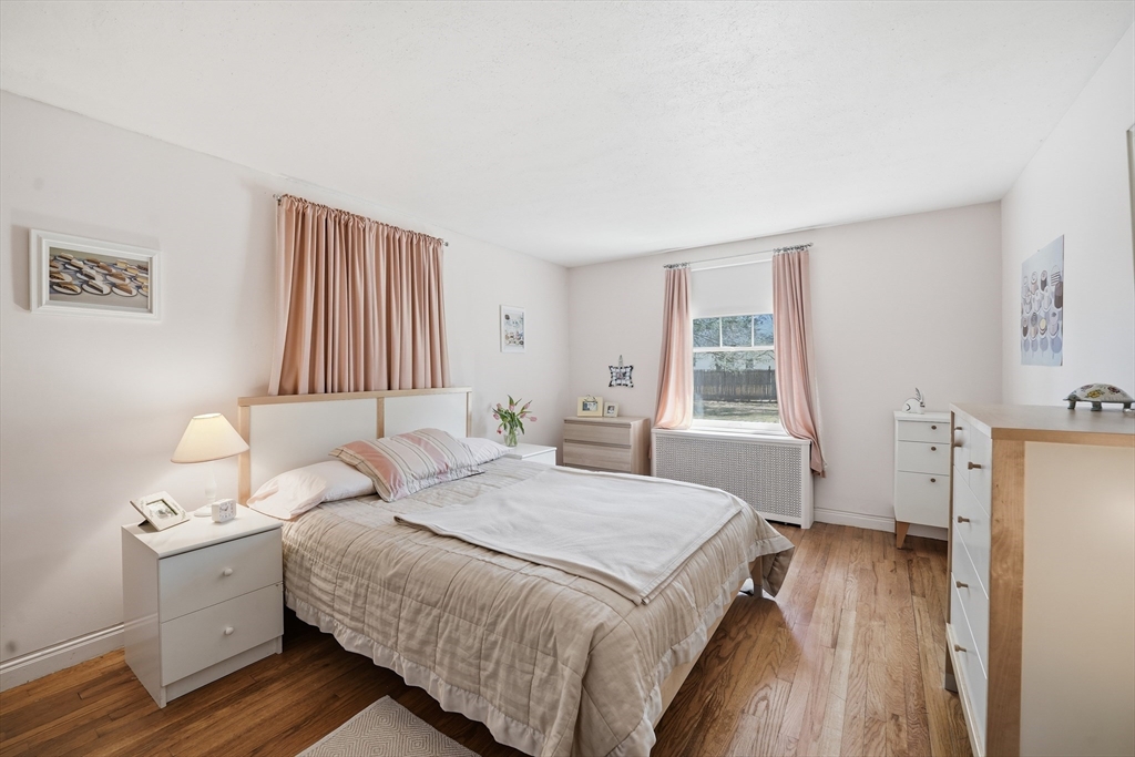 12 Ranch Avenue Easthampton, MA 01027 - Photo 24 of 42