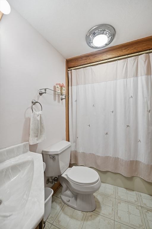 12 Ranch Avenue Easthampton, MA 01027 - Photo 31 of 42