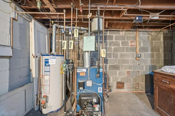 $449,900 | 12 Ranch Avenue, Easthampton, MA 01027