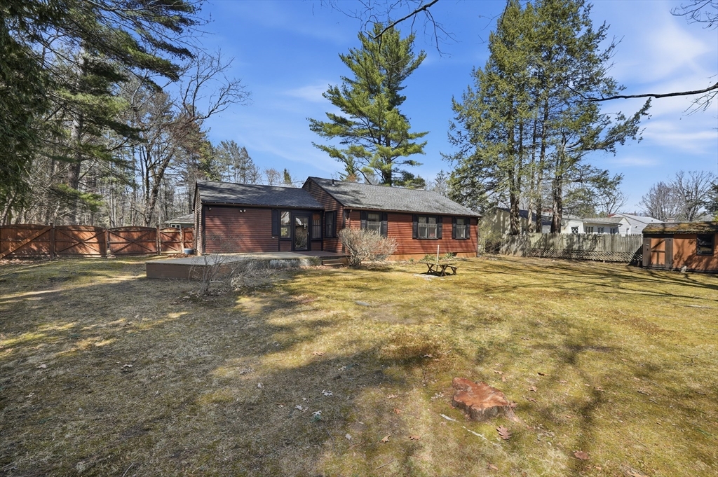 12 Ranch Avenue Easthampton, MA 01027 - Photo 7 of 42