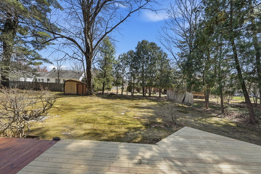 12 Ranch Avenue Easthampton, MA 01027 - Photo 9 of 42