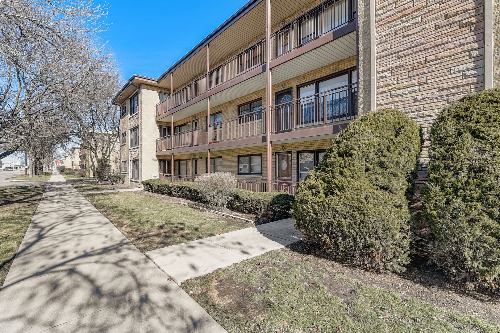 4855 North Harlem Ave Unit 2  