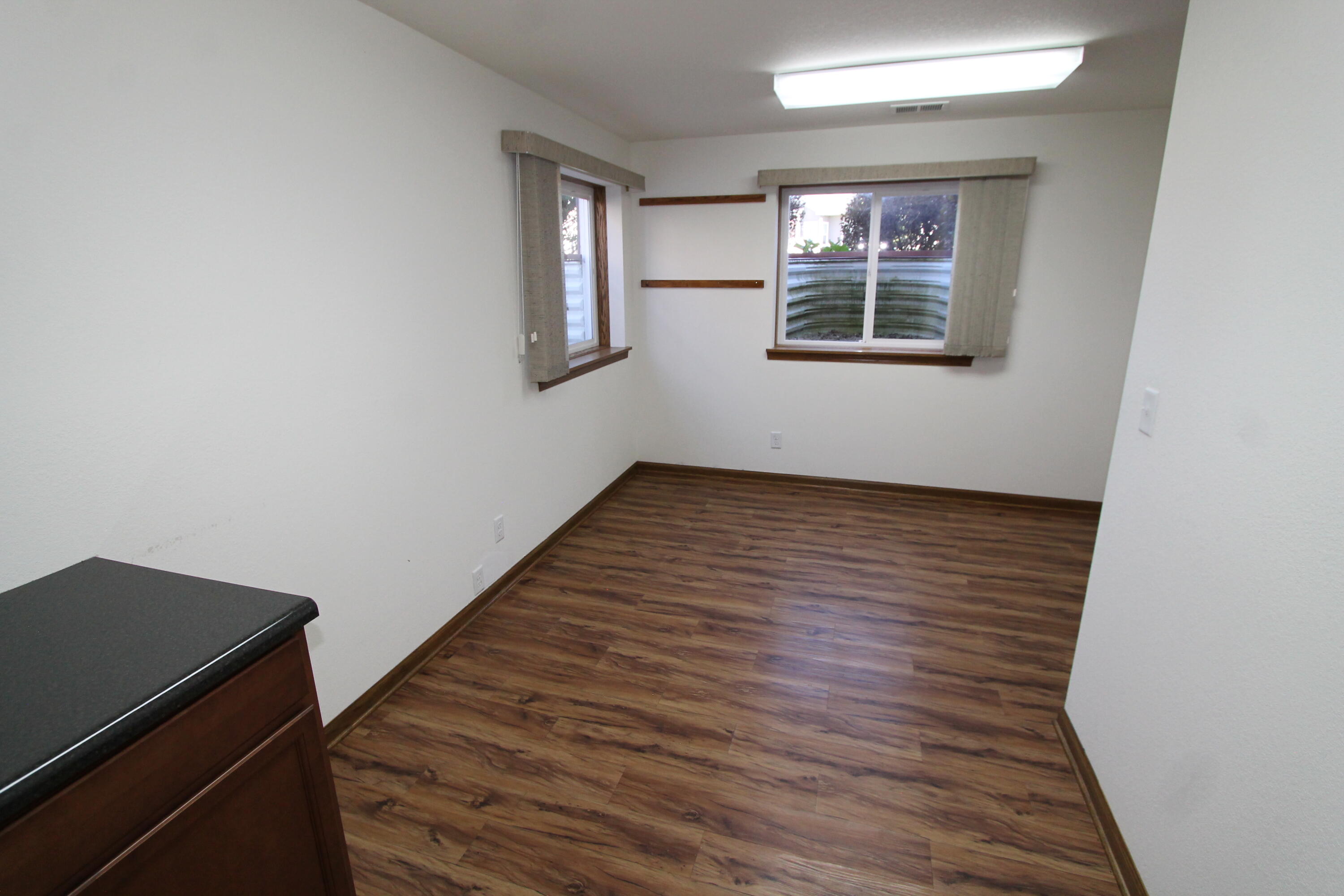 253 Settlement Drive Rochester, WI 53105 - Photo 23 of 31 Kitchenette in lower Level