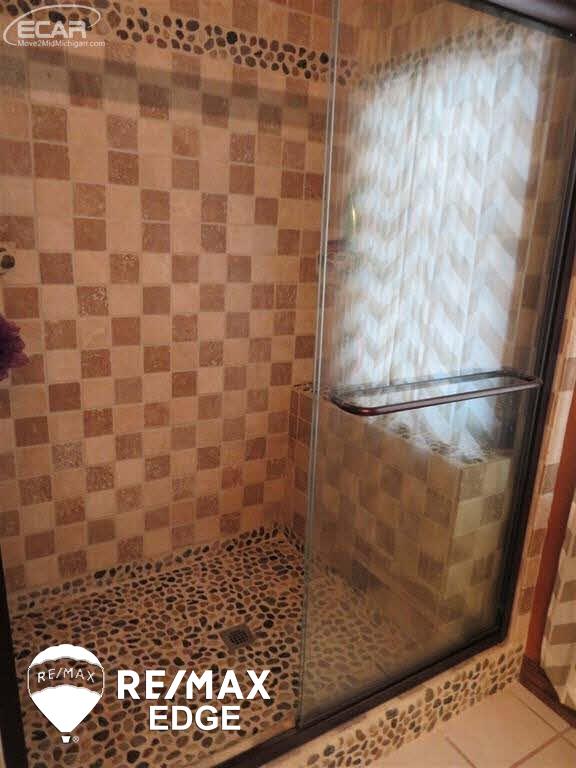 11380 West Frances Road Flushing, MI 48433 - Photo 10 of 47 Gallery Image 10