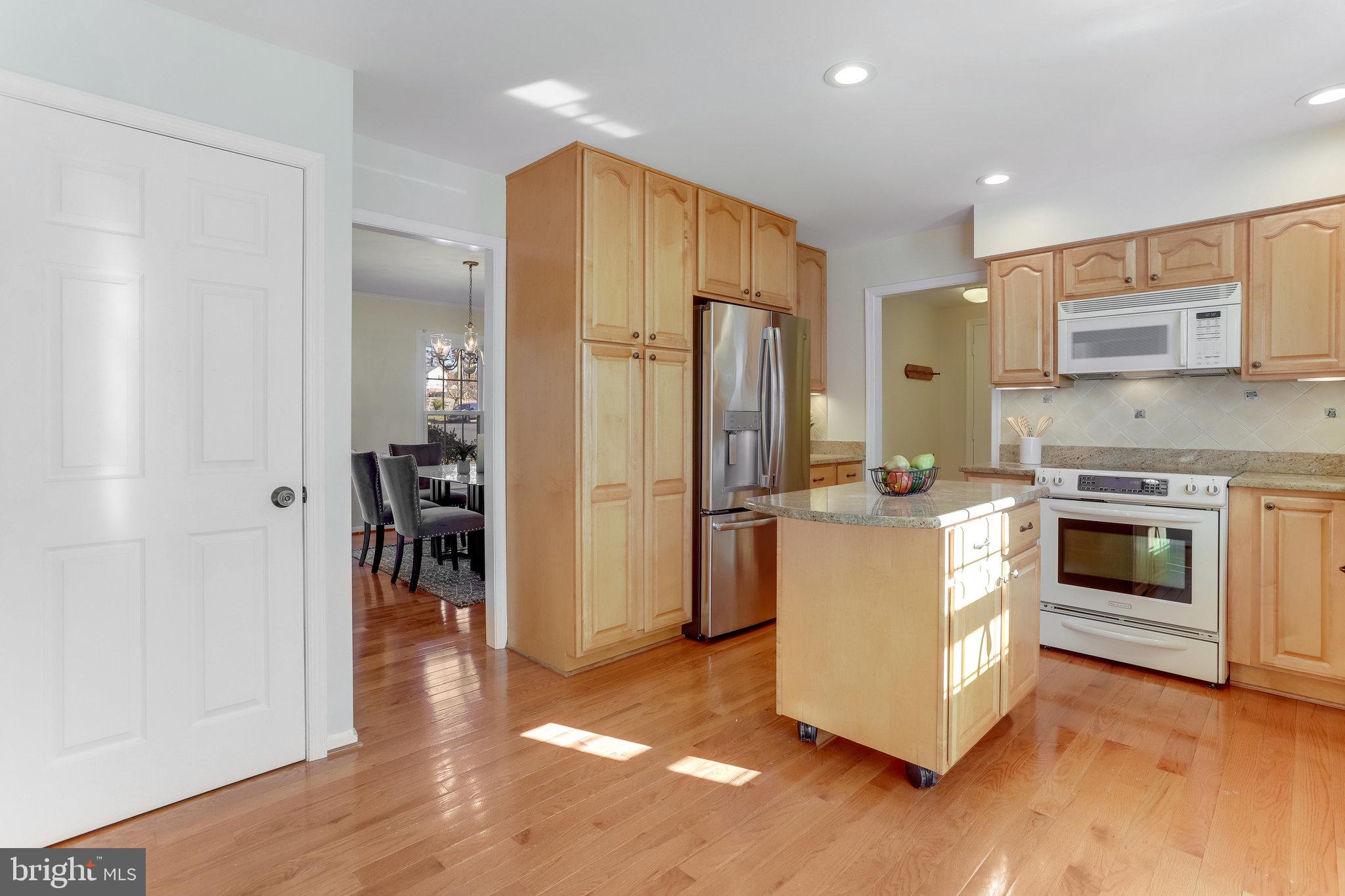 8103 Viola Street Springfield, VA 22152 - Photo 21 of 98