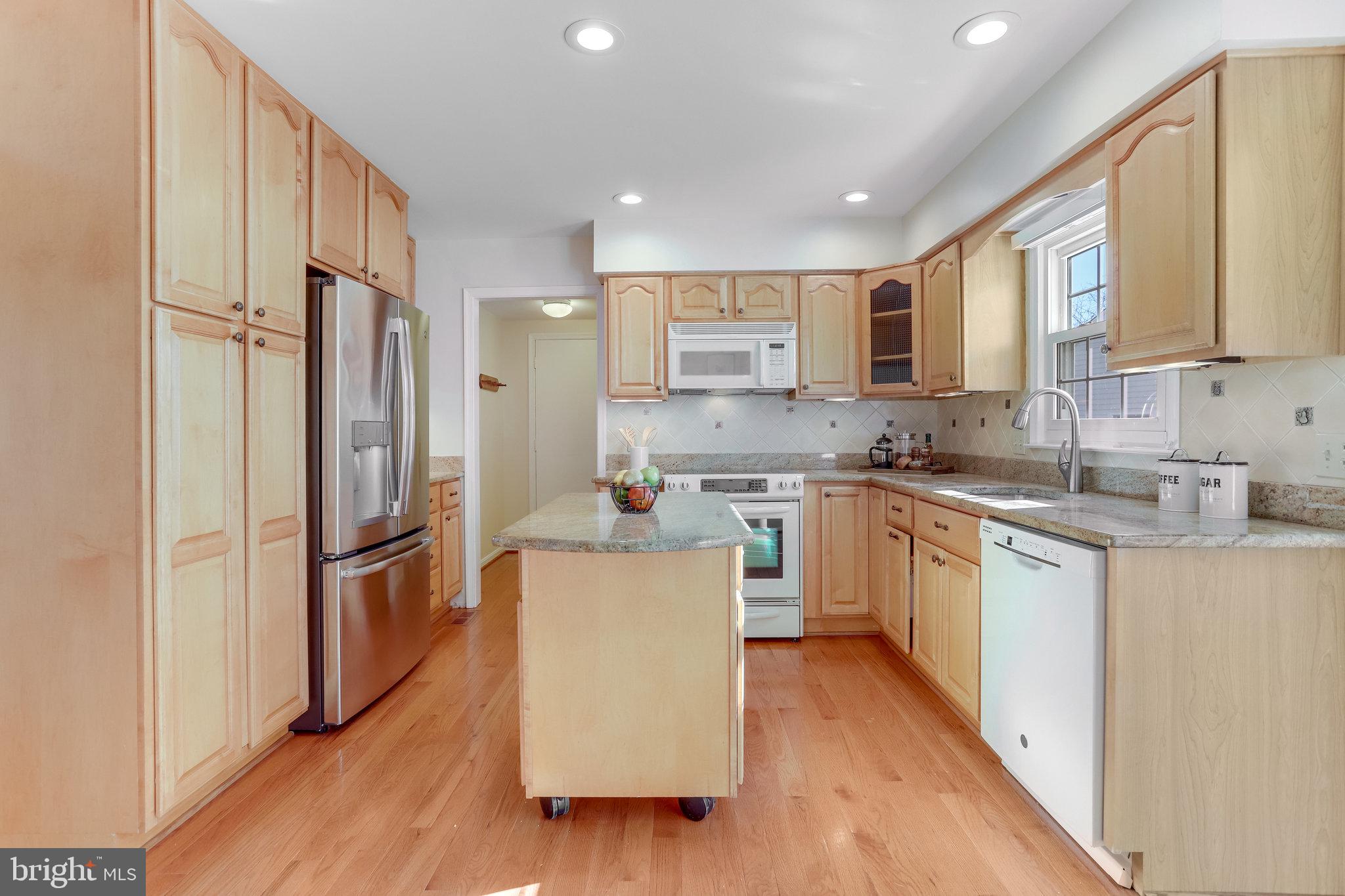 8103 Viola Street Springfield, VA 22152 - Photo 23 of 98