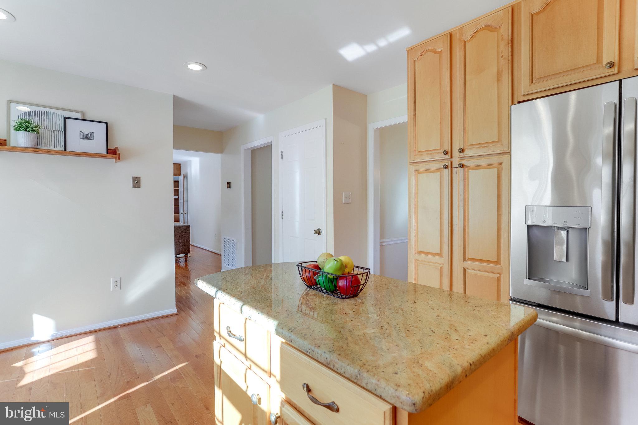 8103 Viola Street Springfield, VA 22152 - Photo 28 of 98