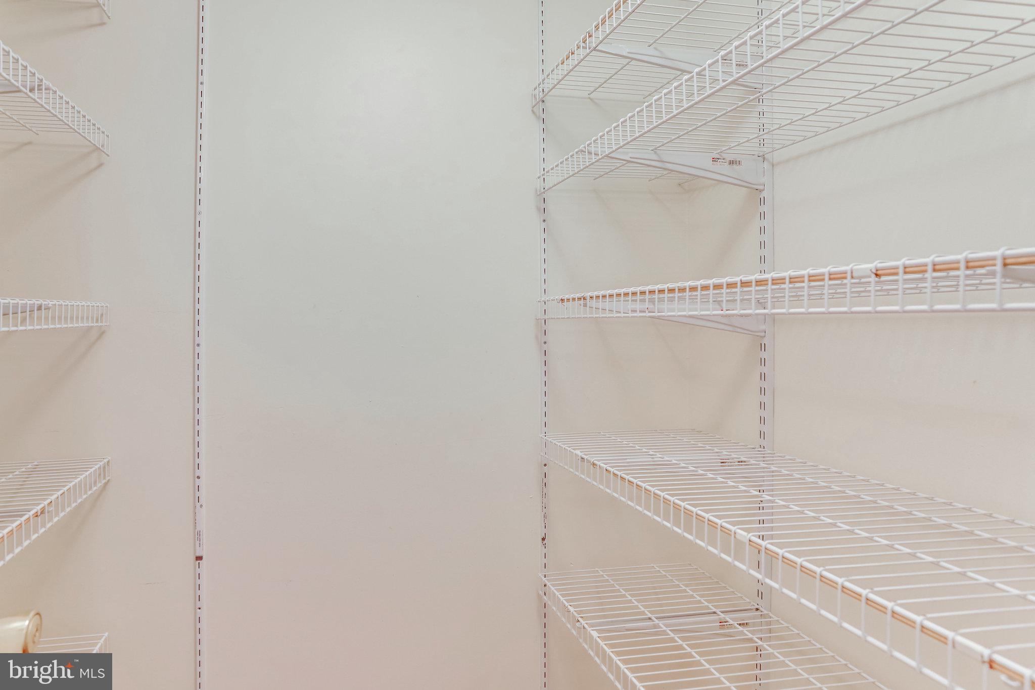 8103 Viola Street Springfield, VA 22152 - Photo 32 of 98