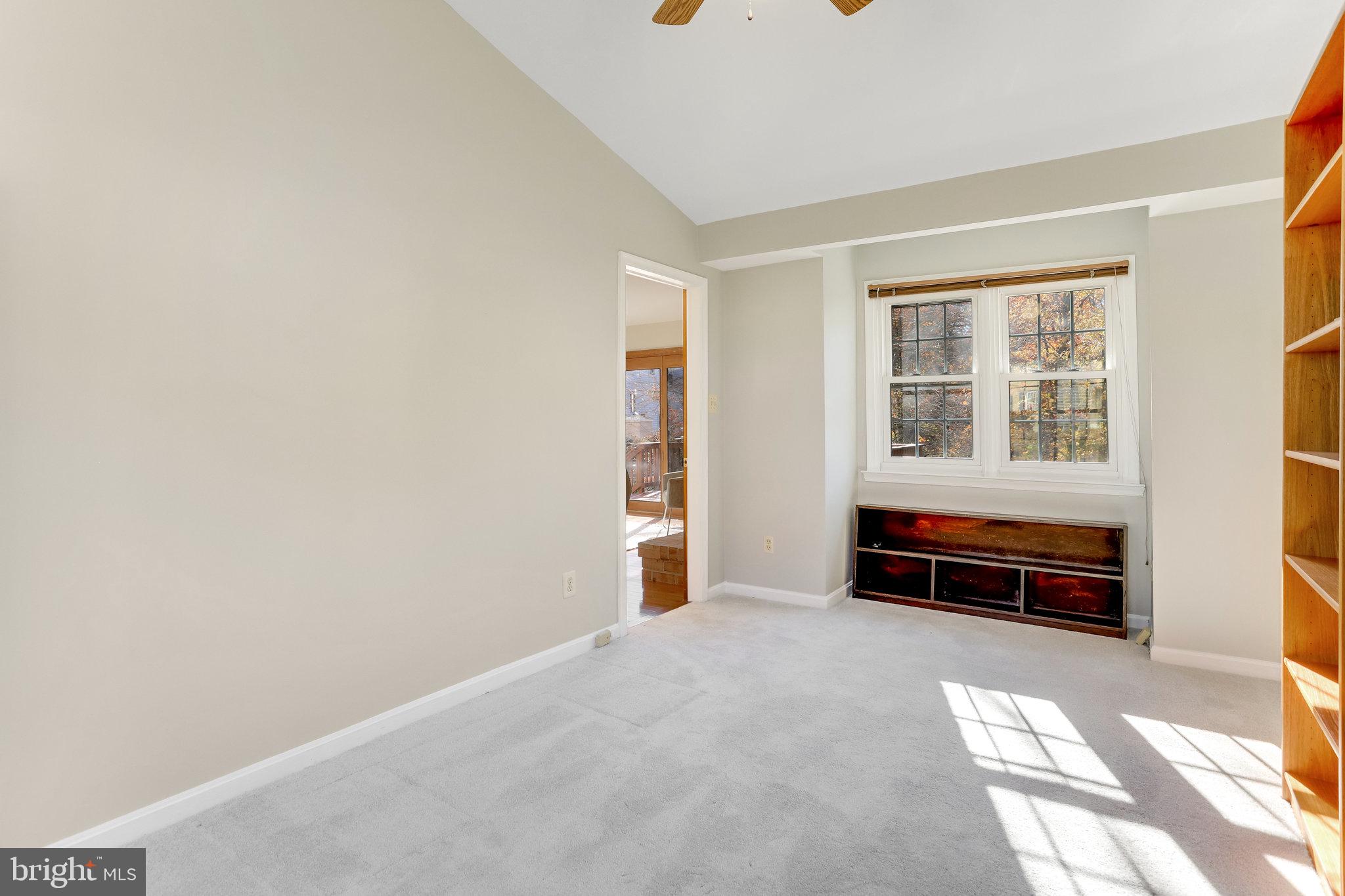 8103 Viola Street Springfield, VA 22152 - Photo 37 of 98