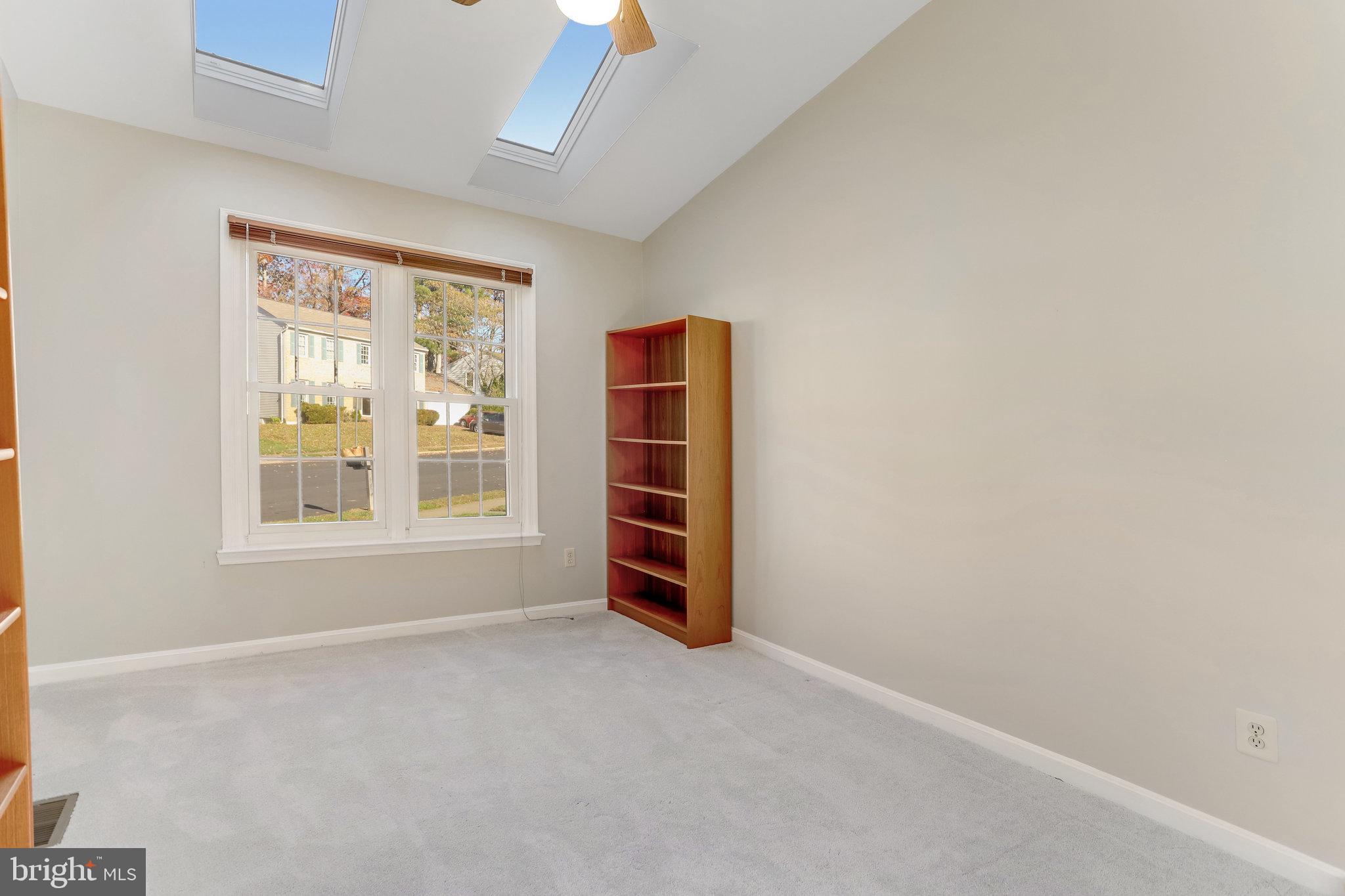 8103 Viola Street Springfield, VA 22152 - Photo 40 of 98