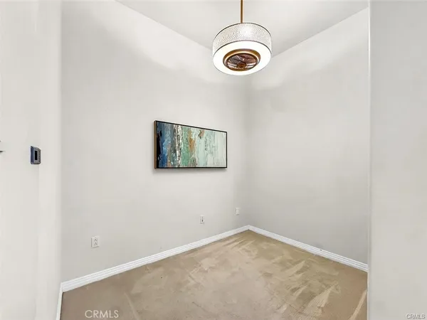 $2,800 | 931 East Walnut Street, Unit 607, Pasadena, CA 91106