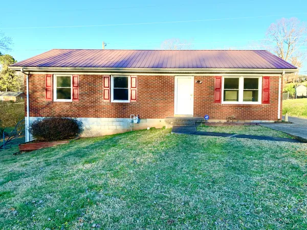 $1,500 | 321 Clearview Drive, Clarksville, TN 37043