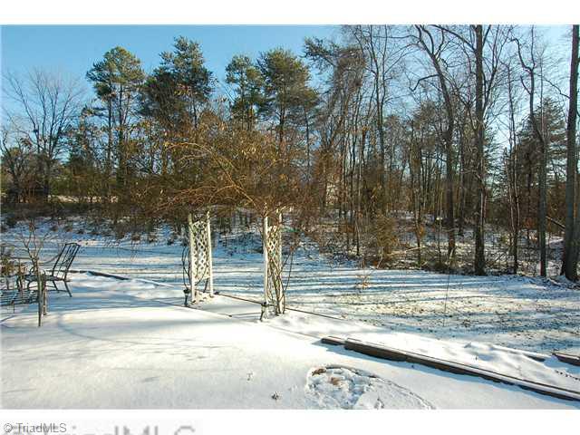 912 Williams Road Lewisville, NC 27023 - Photo 15 of 15 Yard/Garden.