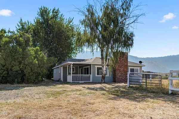$307,000 | 29277 Highway 97, Chiloquin, OR 97624