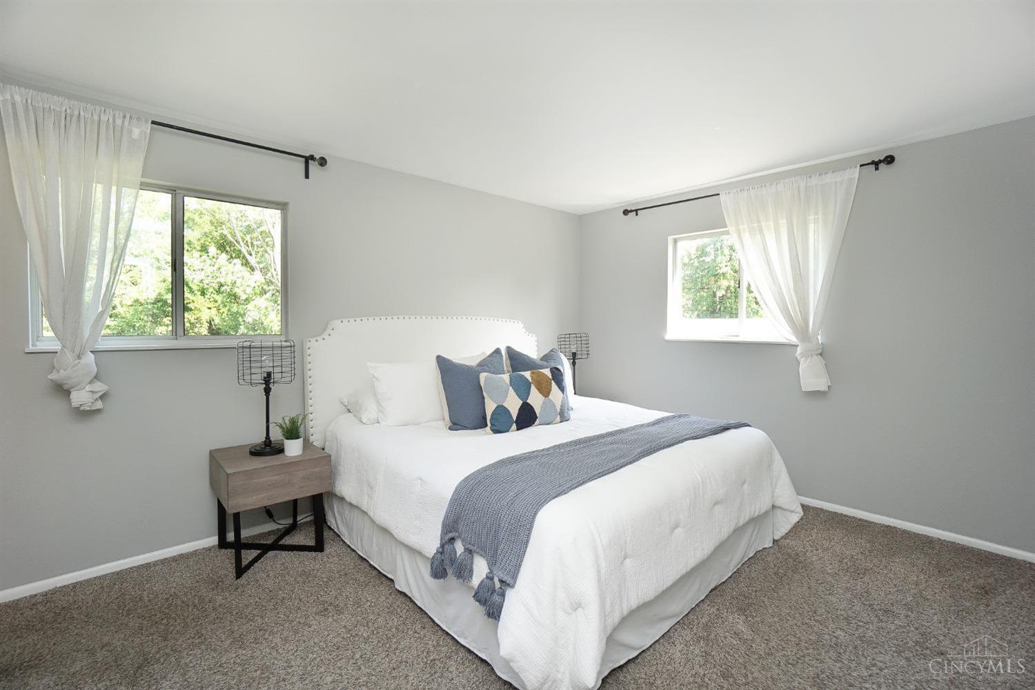 12062 Kenn Road Cincinnati, OH 45246 - Photo 17 of 31