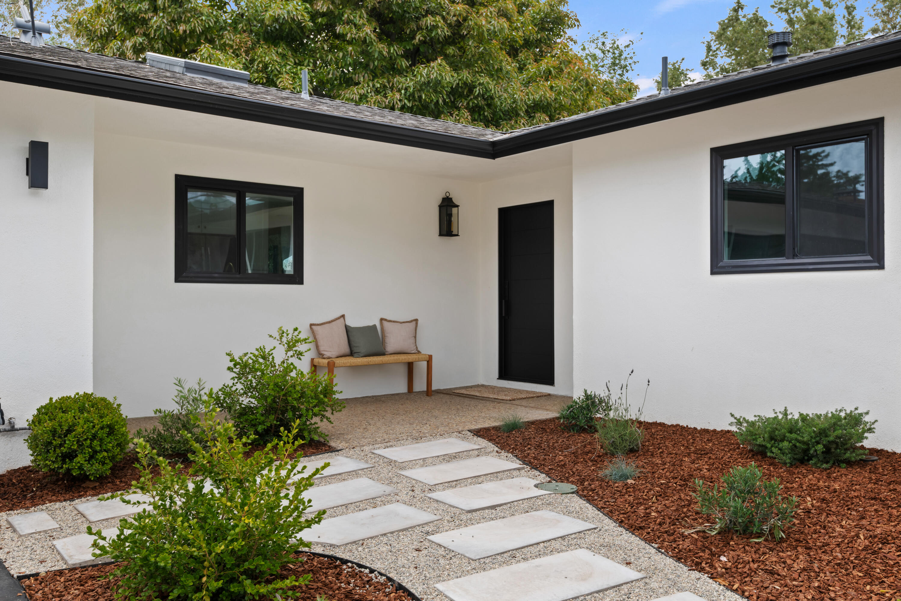 997 North San Marcos Road Santa Barbara, CA 93111 - Photo 2 of 36 Entrance