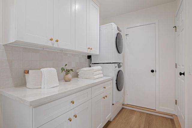 a bathroom with a sink and vanity