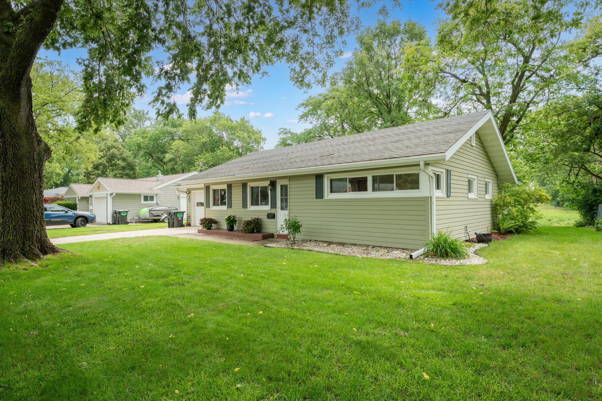 1426 Graham Court Southeast Rochester, MN 55904 - Photo 32 of 33