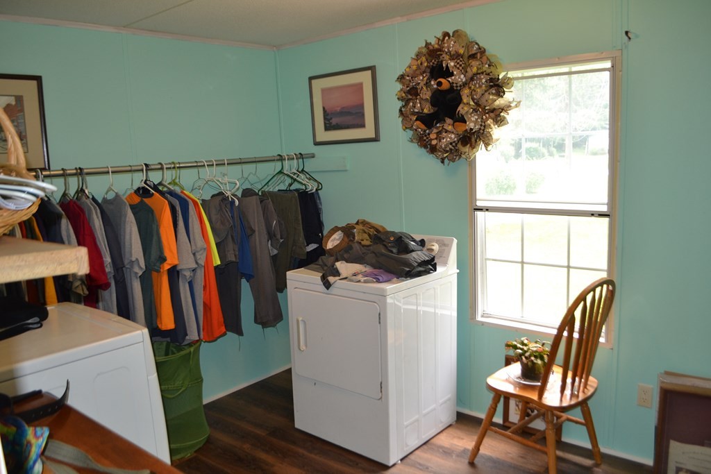 2129 Price Cove Road Sevierville, TN 37876 - Photo 23 of 43 Gallery Image 23