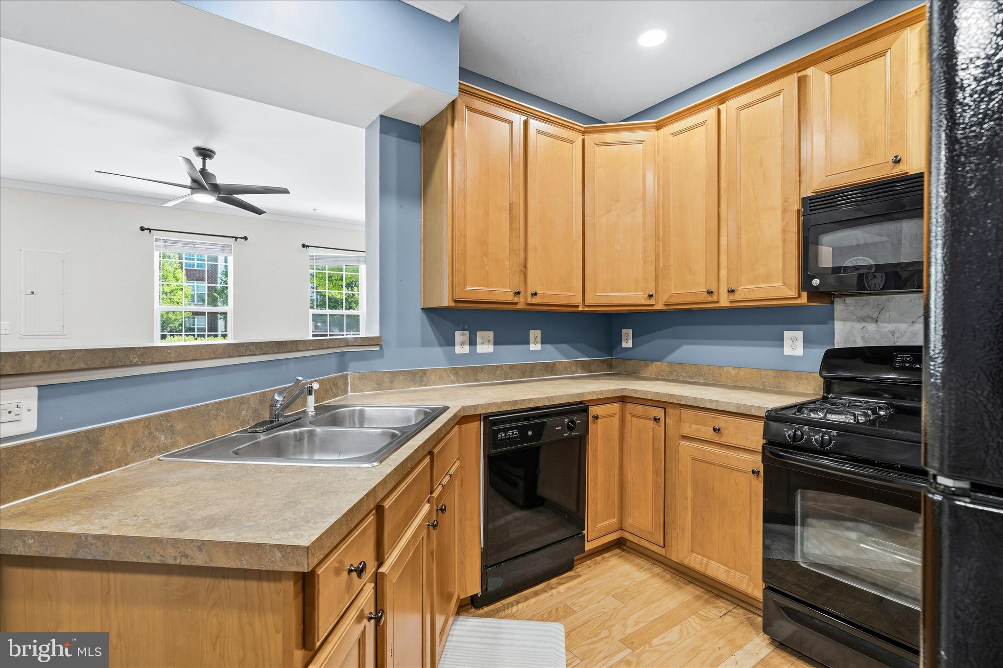 110 Featherstone Place Frederick, MD 21702 - Photo 11 of 33 110 Featherstone Pl-016