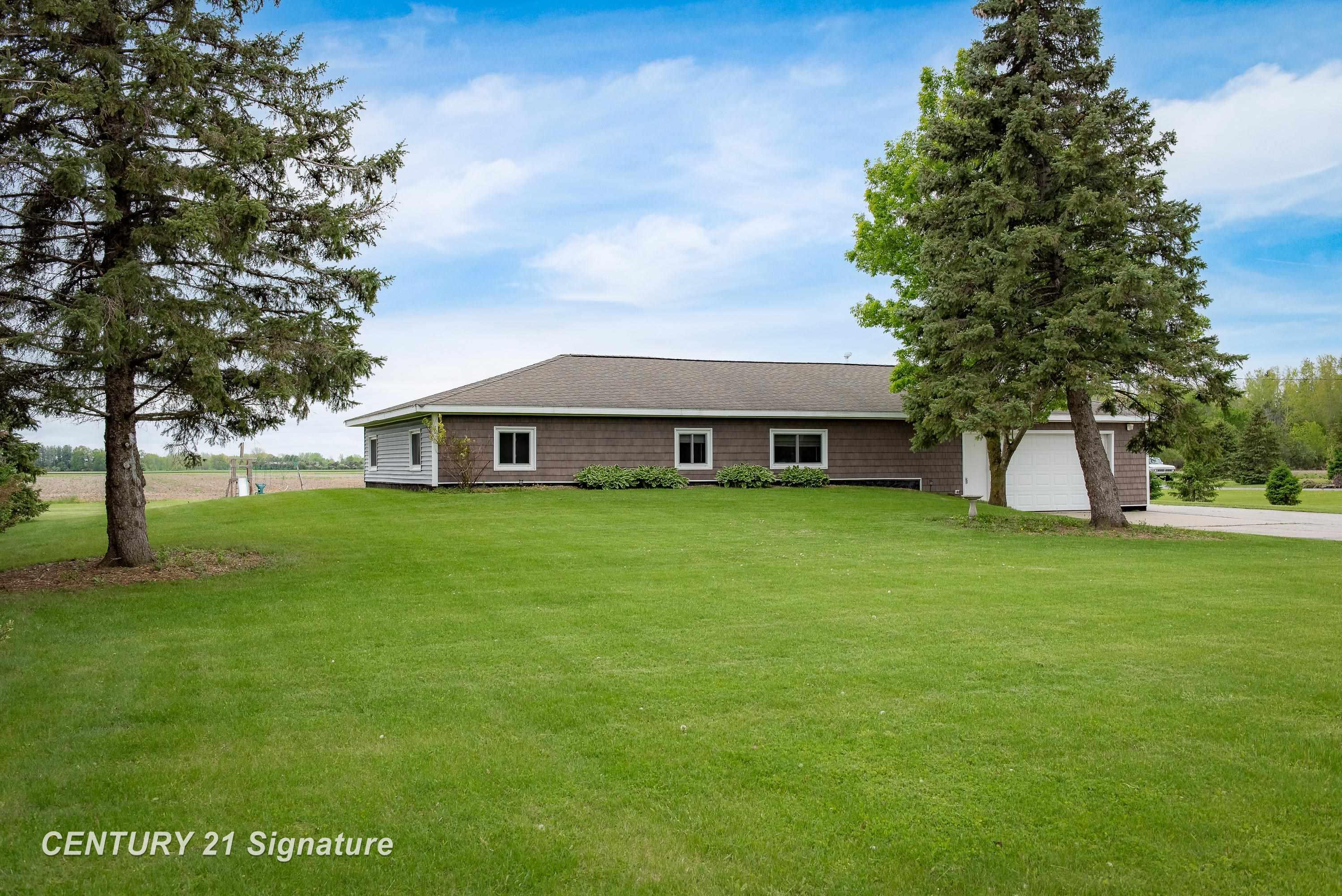 1311 Wilder Road Auburn, MI 48611 - Photo 28 of 48 50176140-a977f693-3ec0-4ab3-b7d0-e63d0dd6efc2.JPG