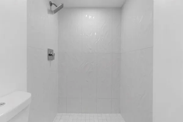 $2,195 | 1439 South Ocean Boulevard, Unit 215, Pompano Beach, FL 33062