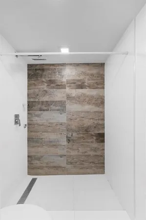 $2,195 | 1439 South Ocean Boulevard, Unit 215, Pompano Beach, FL 33062